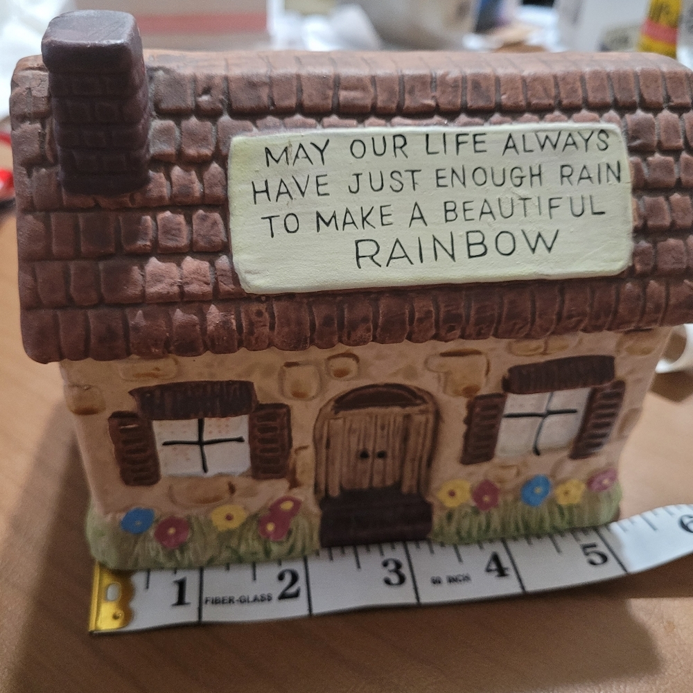House/cottage Ceramic planter - Picture 6 of 7